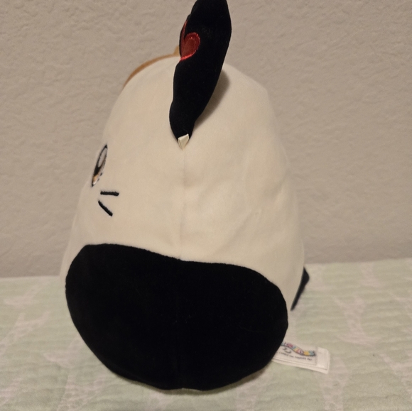 Squishmallow Cameron Cam the Calico Cat plush stuffed toy. - Picture 4 of 5
